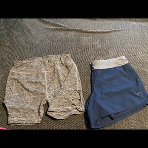 Ser of workout shorts
